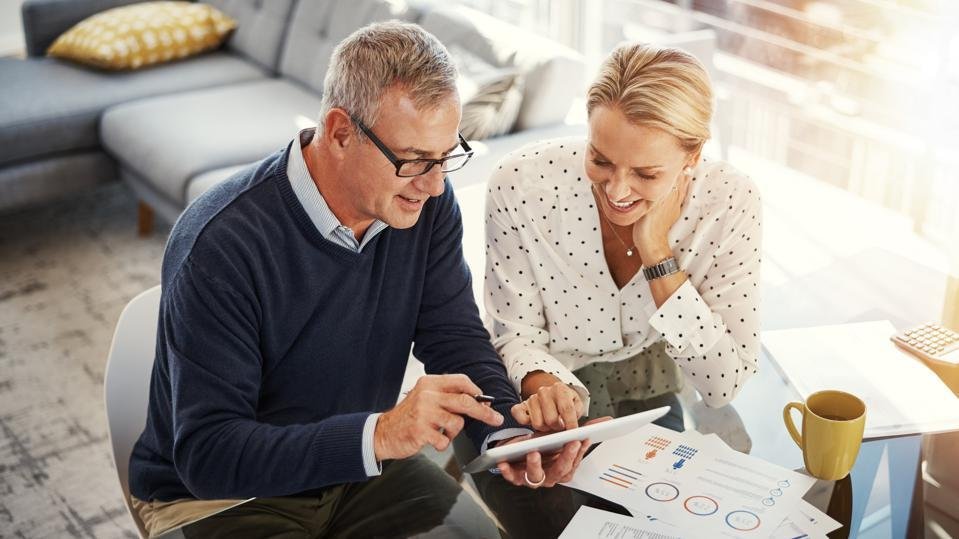 Compounding Growth: Smart Financial Investing